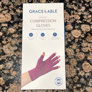 Grace & Able Purple Compression Gloves